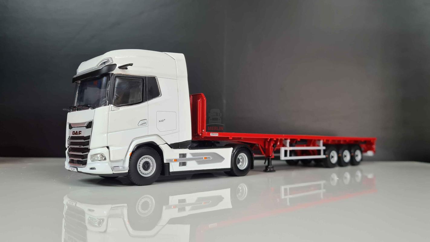 1/50 Daf XG+ 4x2  + FLATBED TRAILER - 3 AXLE 