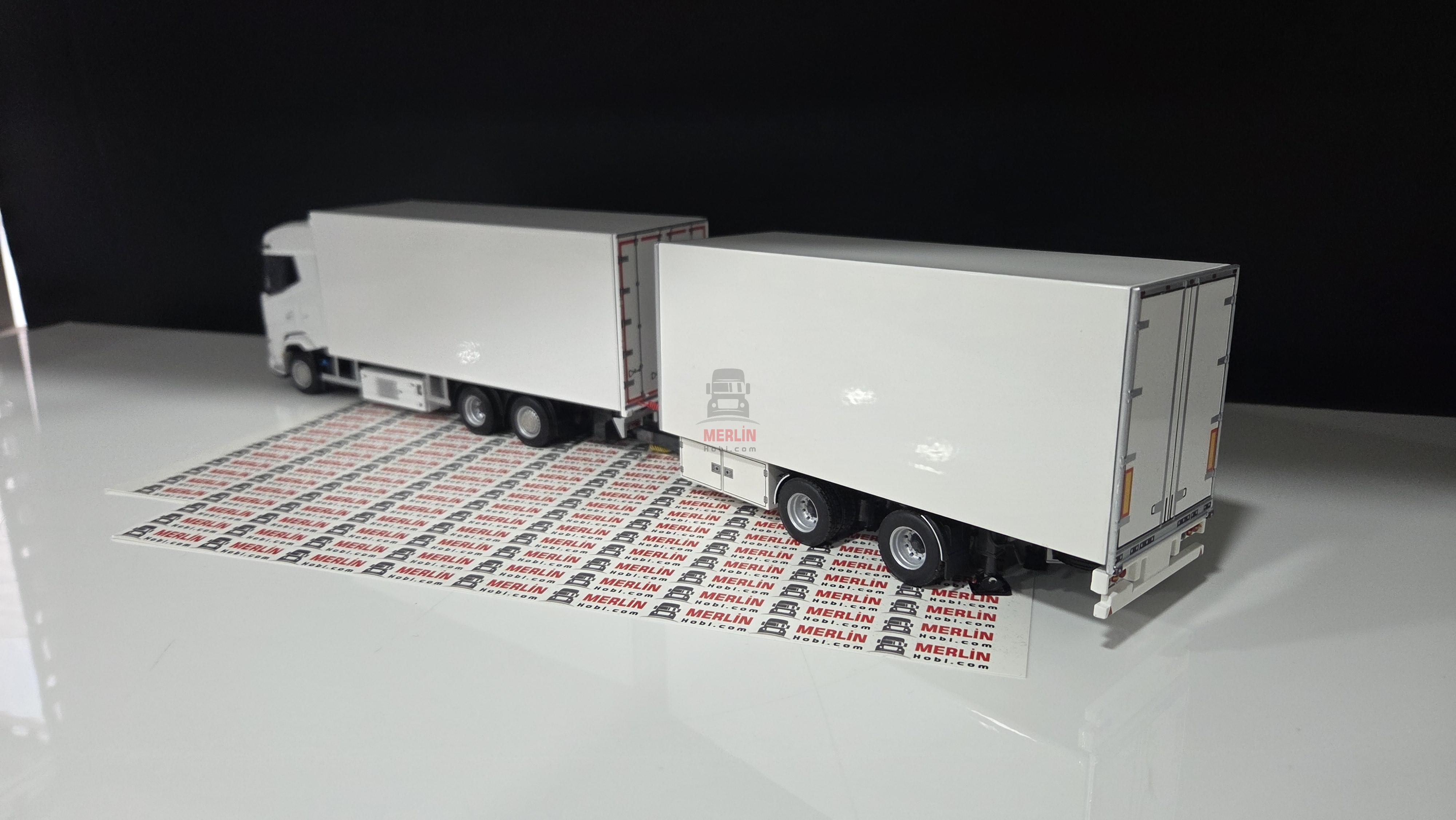 1/50 Rigid; DAF XG Soğutuculu Kamyon + Soğutuculu Römork