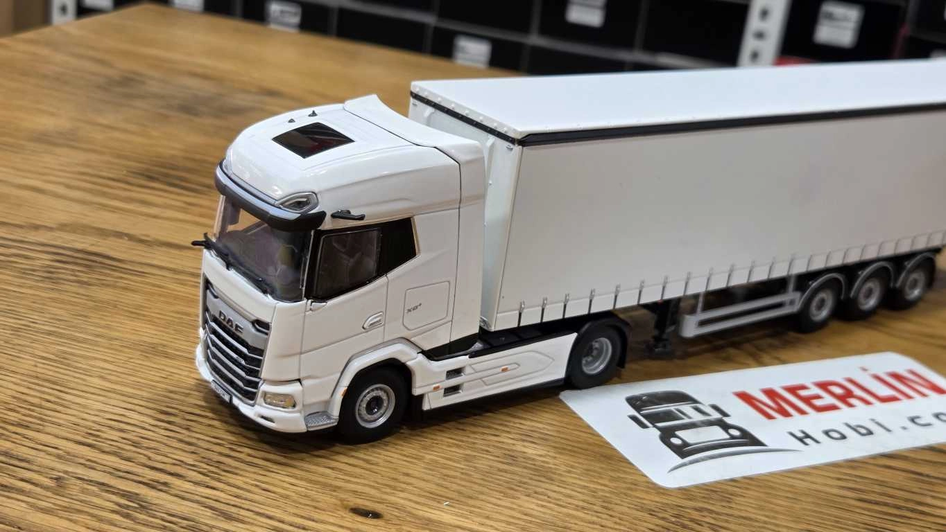 1/50 DAF XG+ MY25 4X2 + Tenteli  Trailer - Beyaz