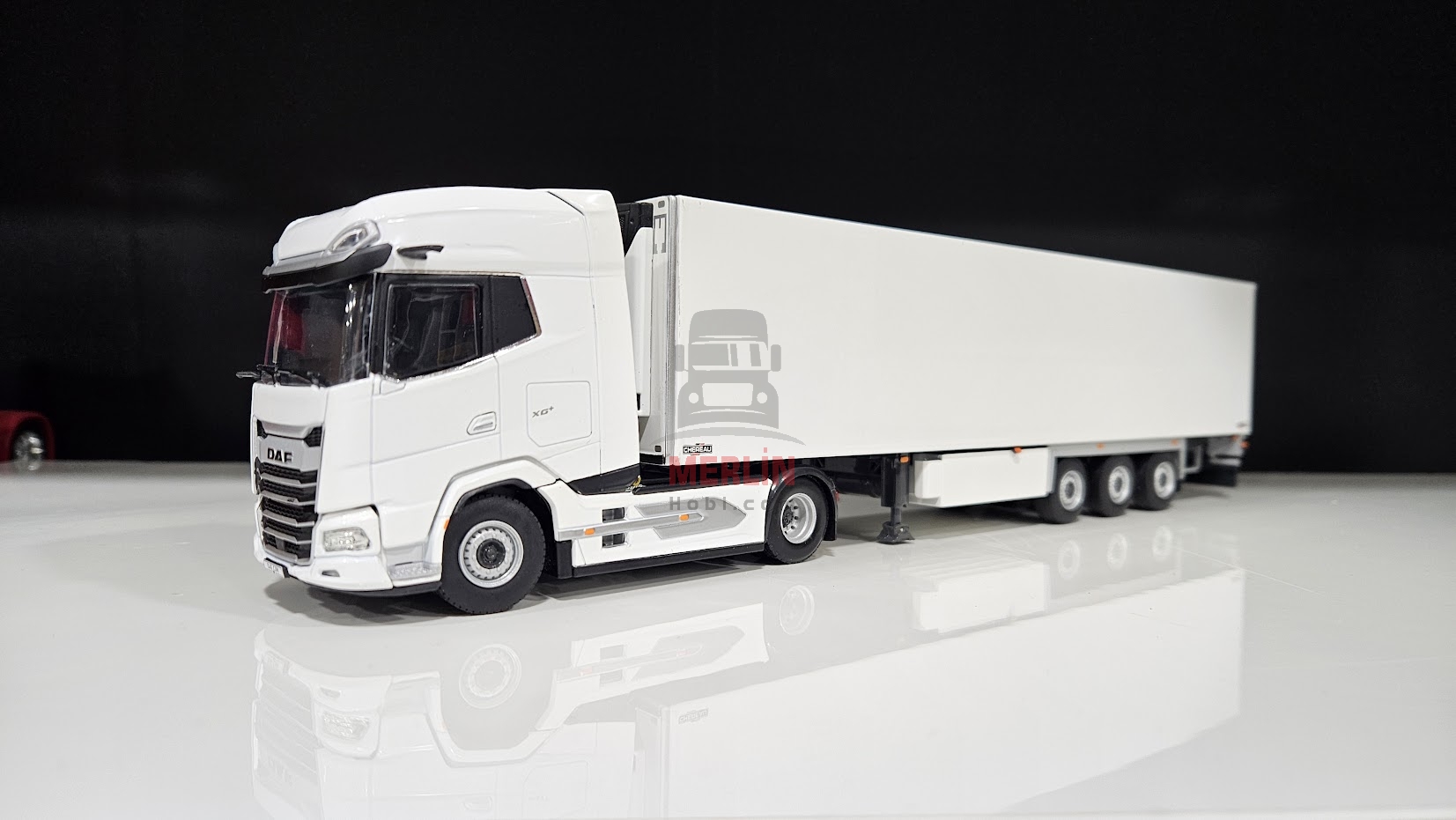 1/50 Daf XG+ 4X2 + Frigo Soğutuculu Trailer