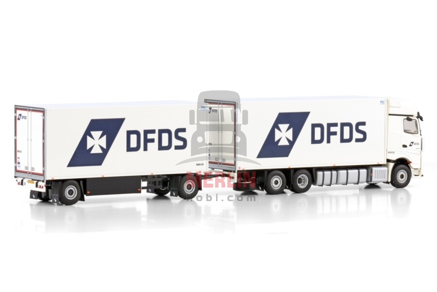 1/50 DFDS; MERCEDES-BENZ ACTROS MP5 GIGA SPACE RIGED REEFER TRUCK 6X2 TAG AXLE RIGED REEFER DRAWBAR TURNTABLE TRAILER - 5 AXLE