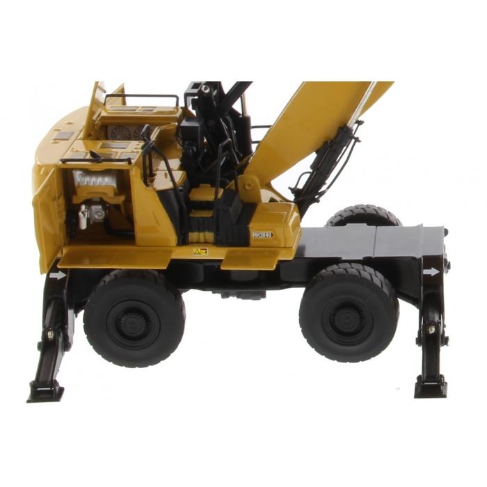 1/50 Caterpillar 3040  Yeni Logo - Material Handler with Work Tools Eskavatör