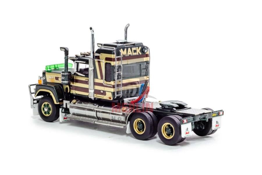 1/50 Drake; MACK BICENTENNIAL SUPER-LINER ’’THUNDERBOLT’’