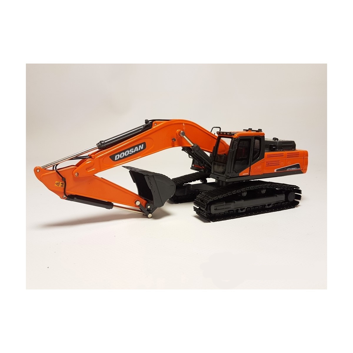 Doosan  DX380LC-9 Paletli Eskavatör