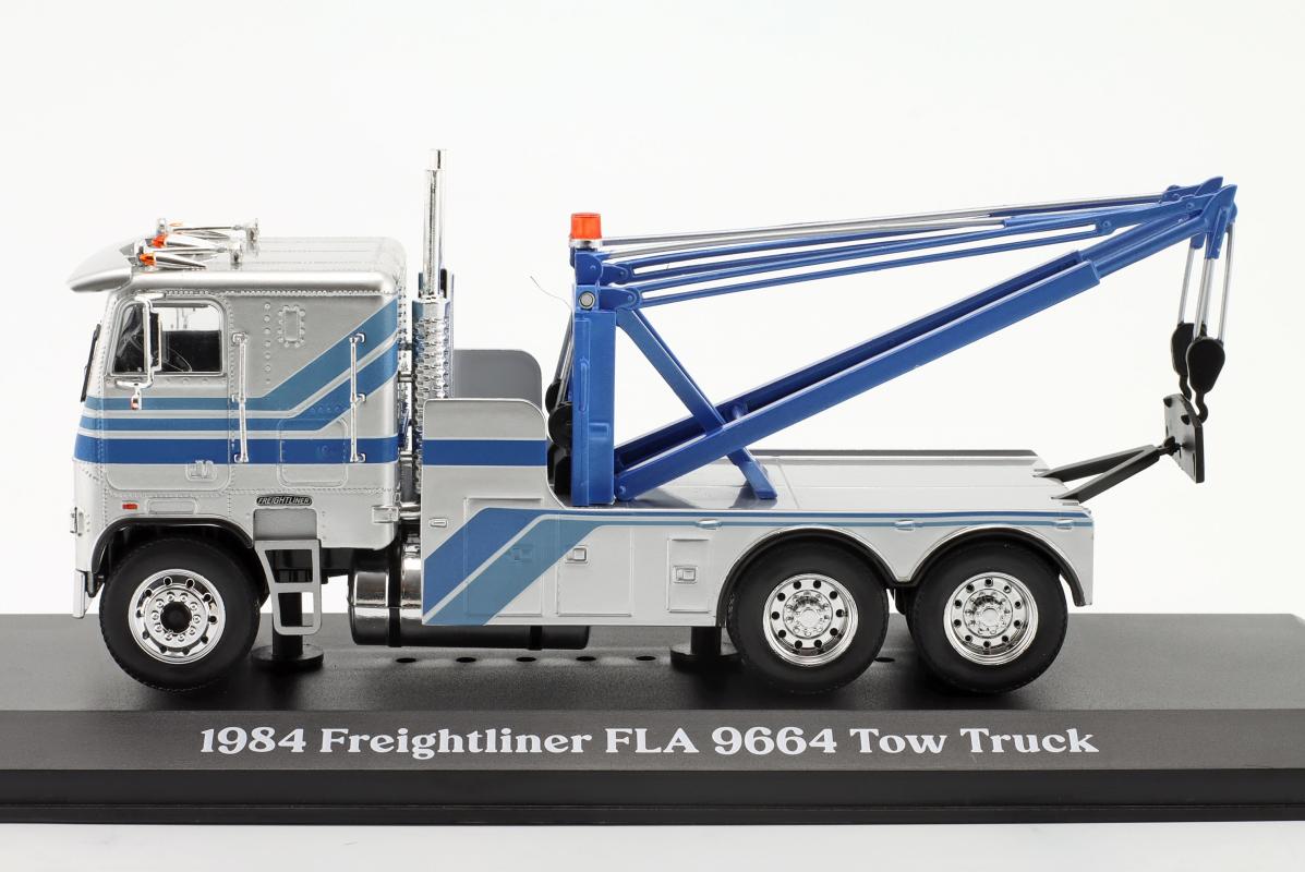  Freightliner FLA 9664 Tow truck 1984 silver / blue 1:43 Tır Çekici