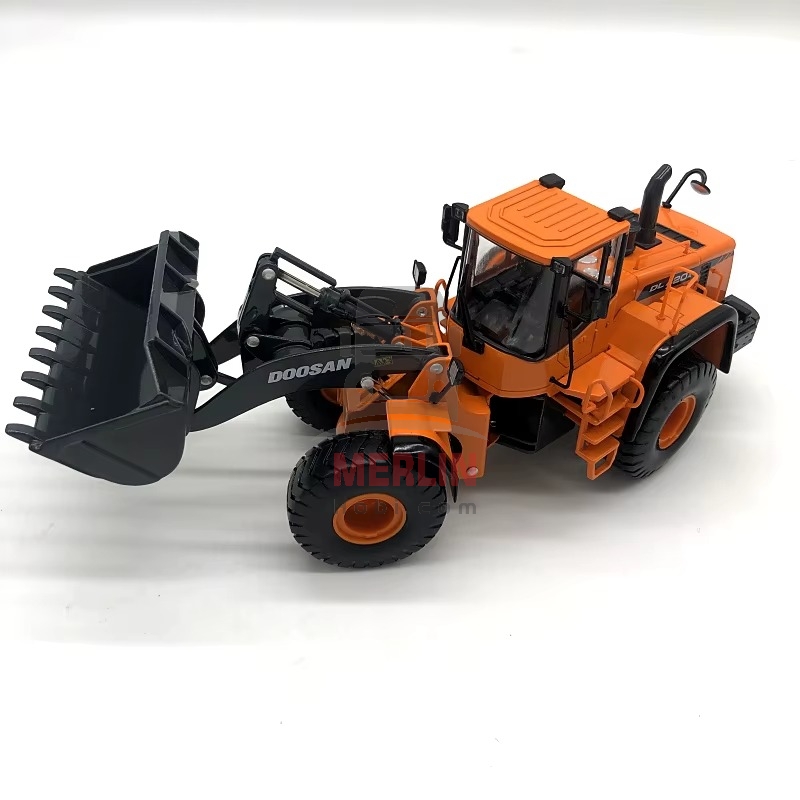 1/40 Doosan DL420A Lastikli Yükleyici