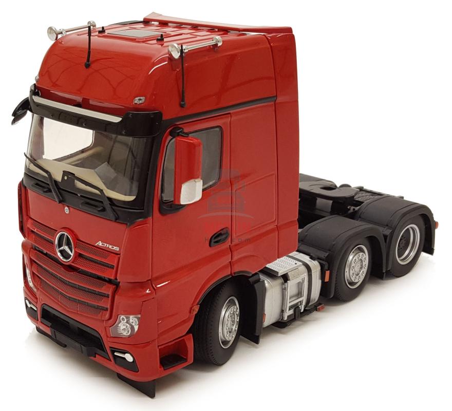 1/32 Marge Mercedes Actros Gigaspace 6x2 - Kırmızı Renk