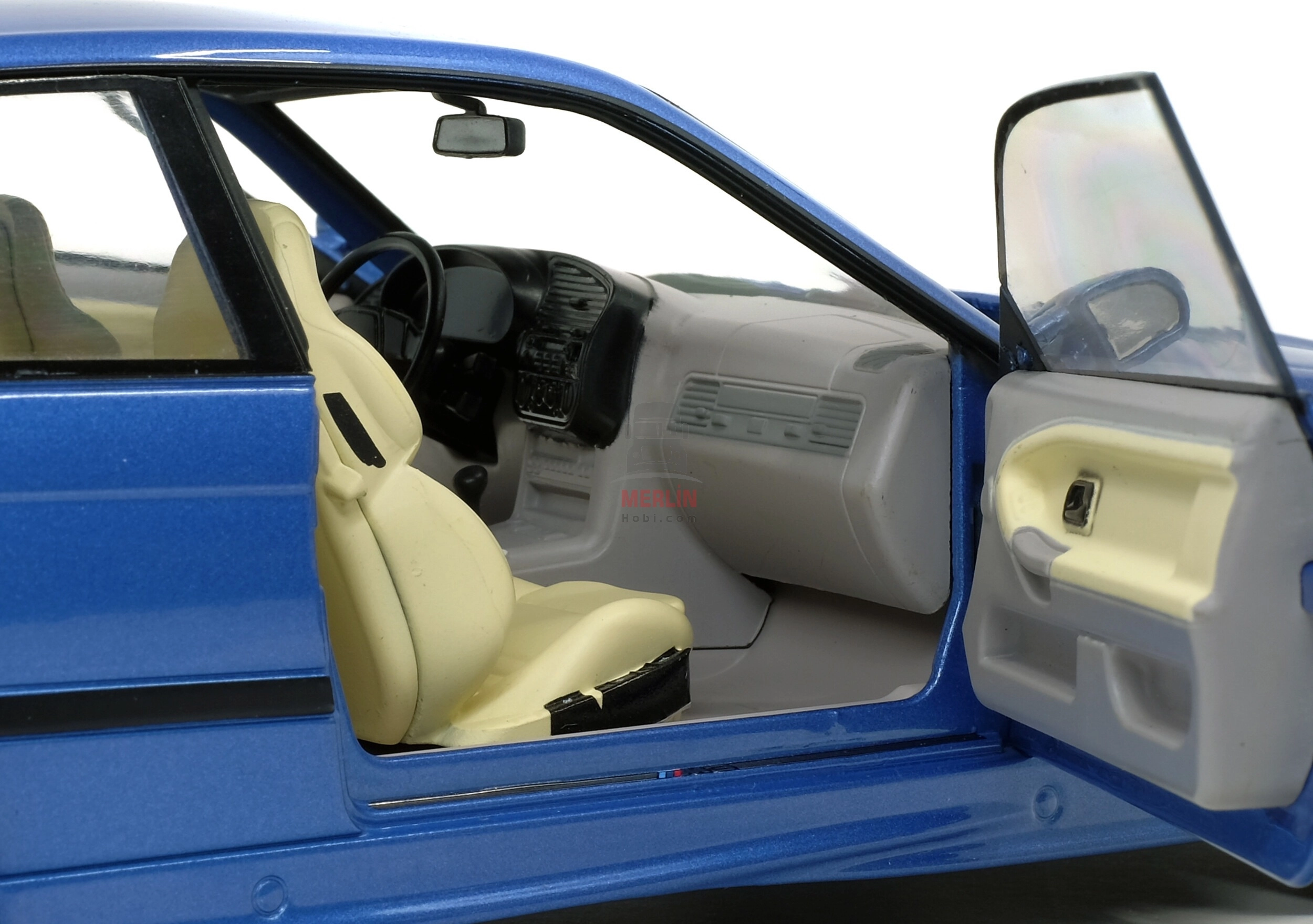 Solido 1/18 Scale S1803901 - BMW E36 Coupé M3 – Bleu Estoril – 1990