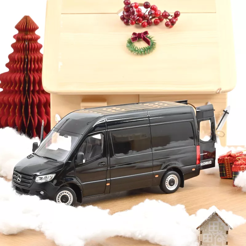 1/18 Norev Mercedes-Benz Sprinter 2018 Siyah