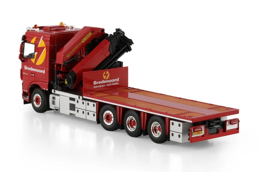 1/50 Bredenoord; DAF XF SPACE CAB MY2017 8X2 TRIDEM WITH PALFINGER PK 65002 SH