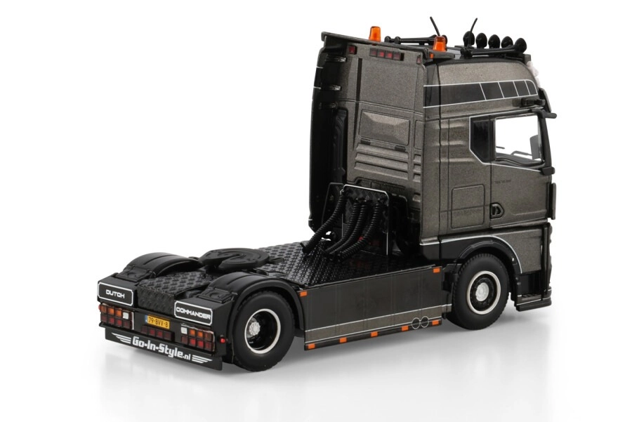 1/50 -MAN TGS LX 4x2 Beyaz