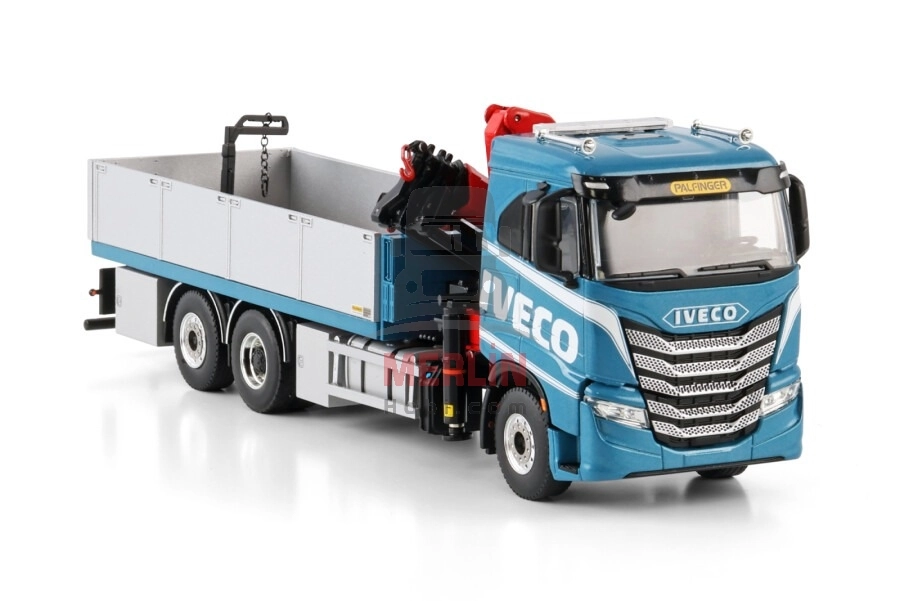 1/50 IVECO S-WAY AS LOW RIGED FLATBED TRUCK 6X2 TAG AXLE WITH PALFINGER PK 24.001 SLD 5 Vinçler