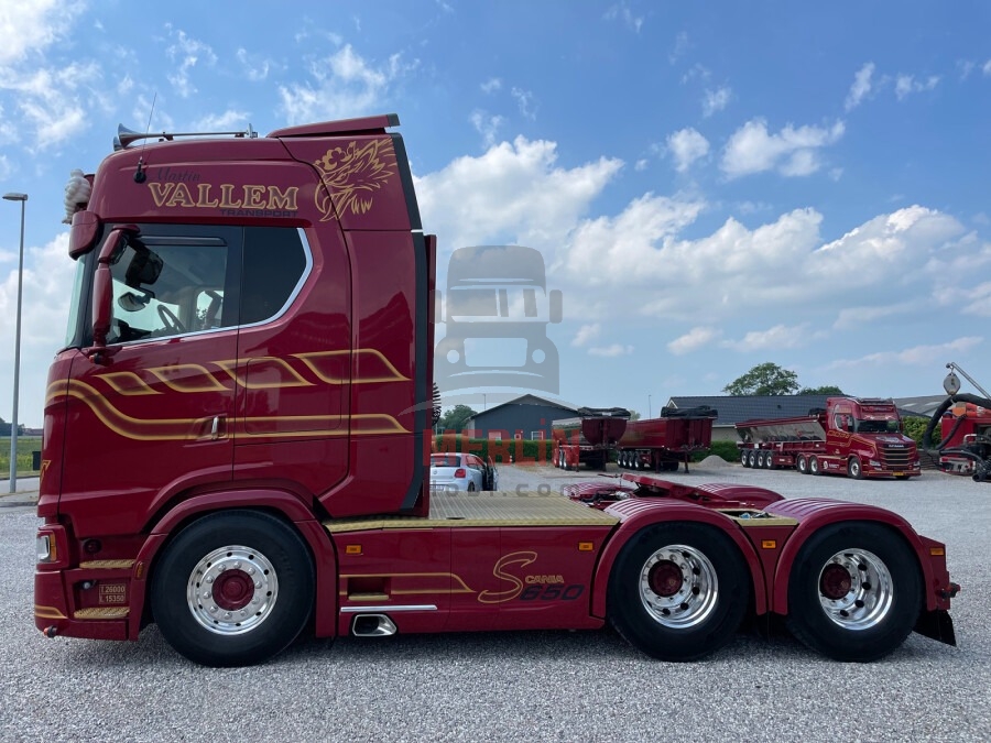 1/50 Vallem; SCANIA S HIGHLINE | CS20H 6X4 SEMI LOW LOADER | RAMPS - 4 AXLE