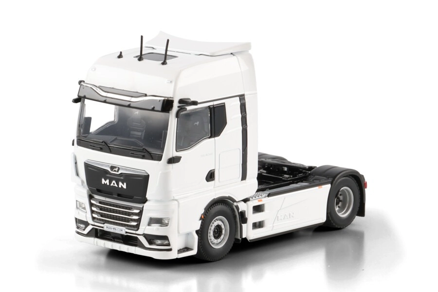 1/50 MAN TGX GX 4X2