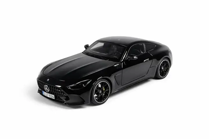 1/18 Mercedes-AMG GT 63 (Obsidyen Siyah / Obsidian Black)
