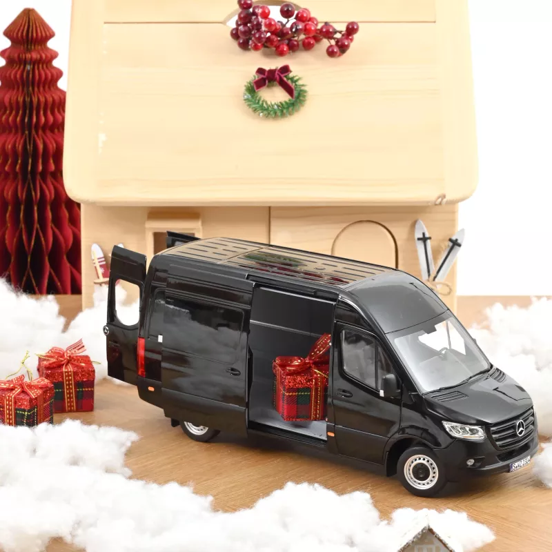 1/18 Norev Mercedes-Benz Sprinter 2018 Siyah
