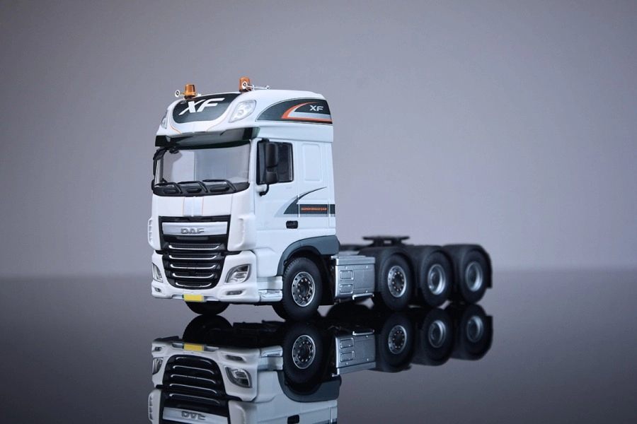 1/50 DAF Euro 6 SC 8x4 Çekici 