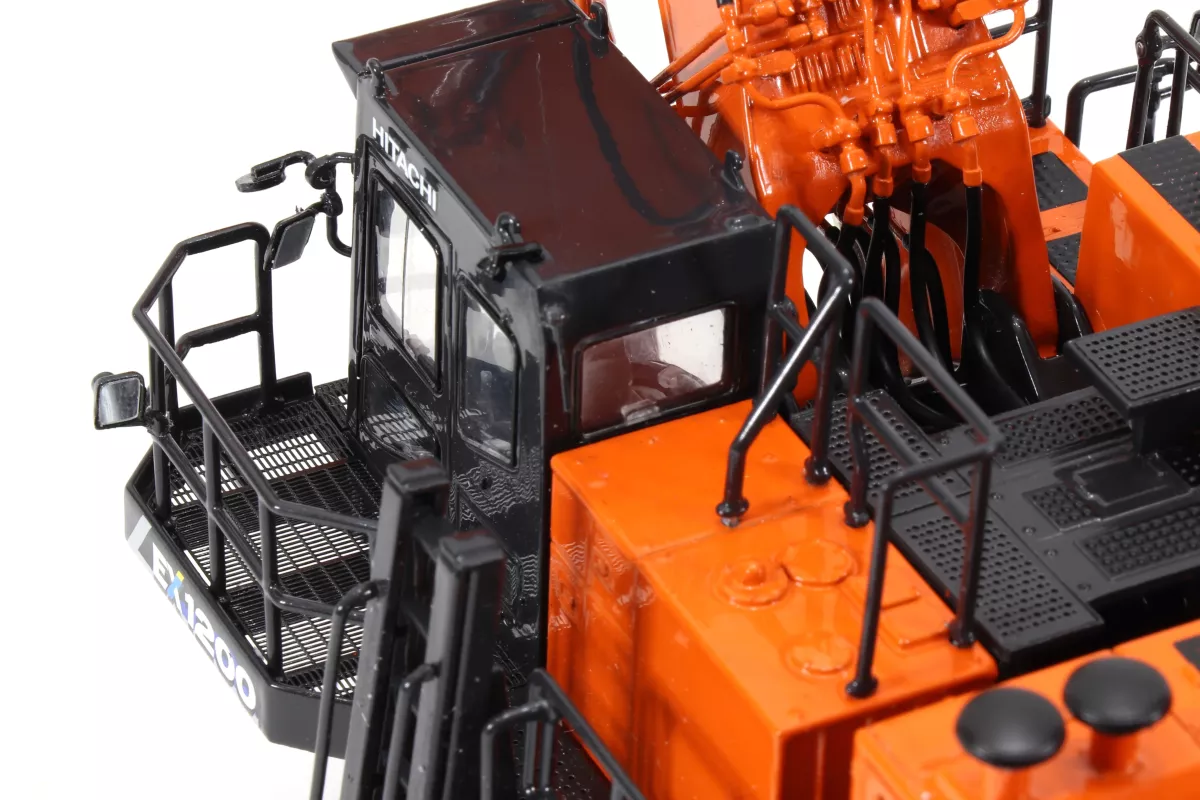 1/50 Hitachi Excavator ZX210-7G