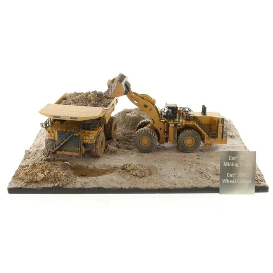 1/125 Cat 994K Tekerlekli Yükleyici ve 797 Maden Damperli Kamyon (eskimiş görünümlü)
