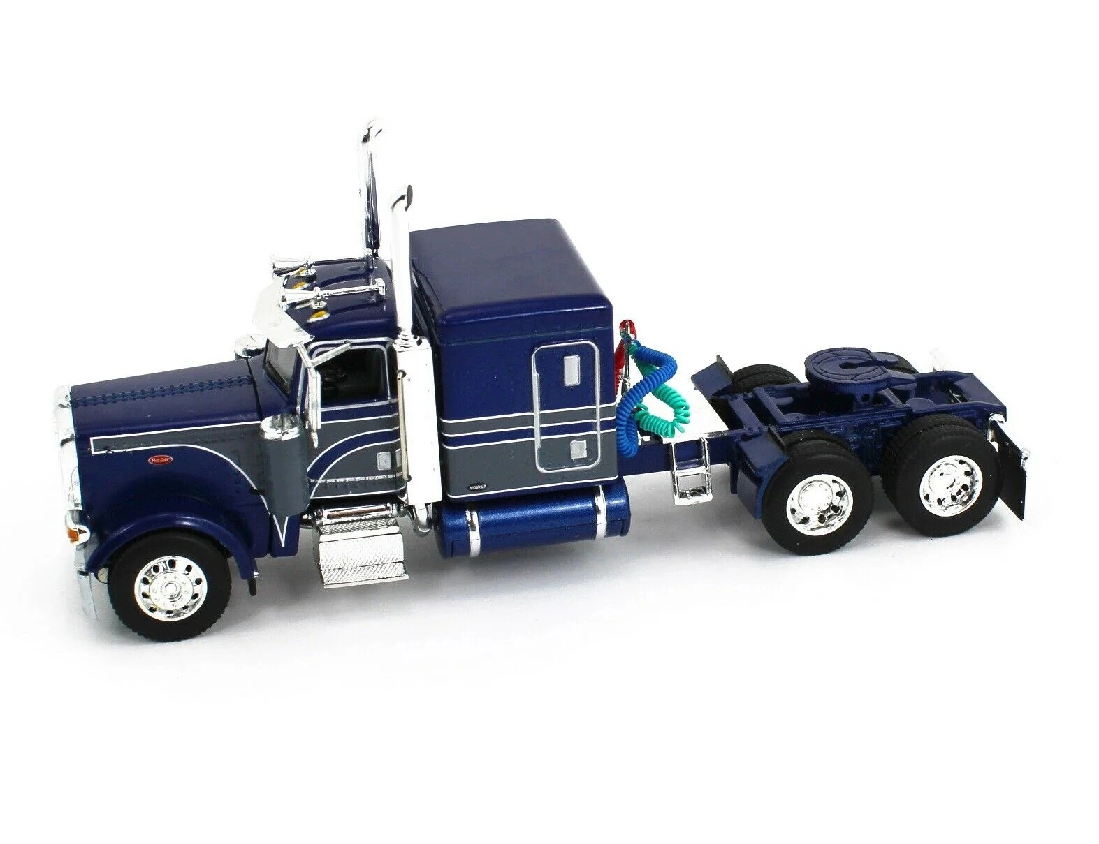 1/64 PETERBILT 379 with HEIL Tank Trailer ’’J Cool’’