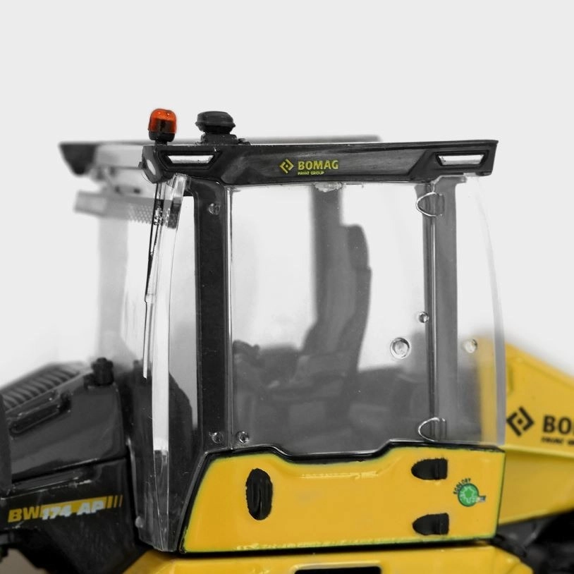 1/50 ölçek BOMAG Asfalt Silindiri BW174AP-5