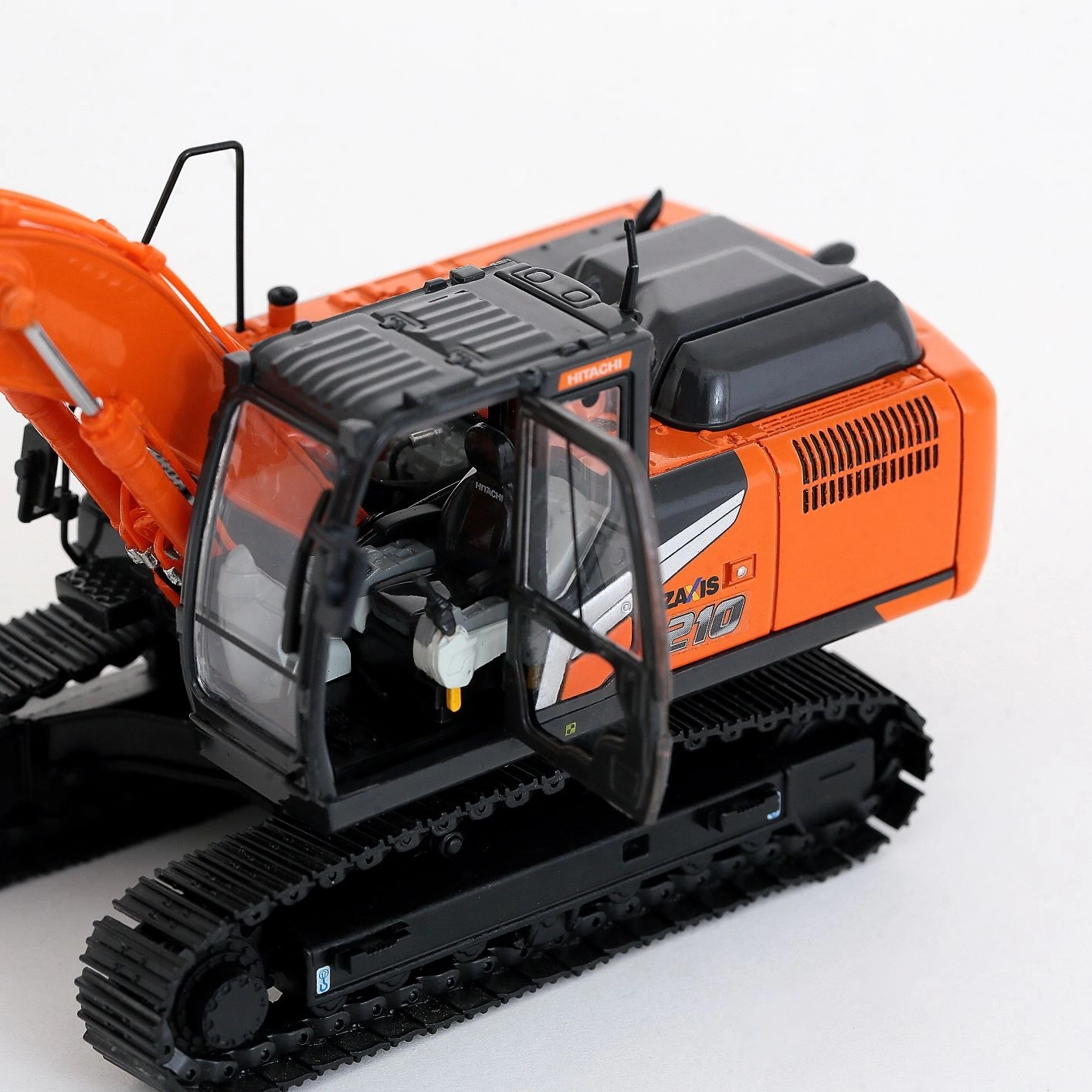 1/50 Hitachi Excavator ZX210-7G