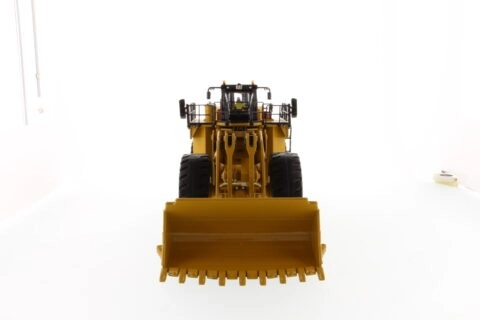 1/50 Caterpillar 994F White Loader