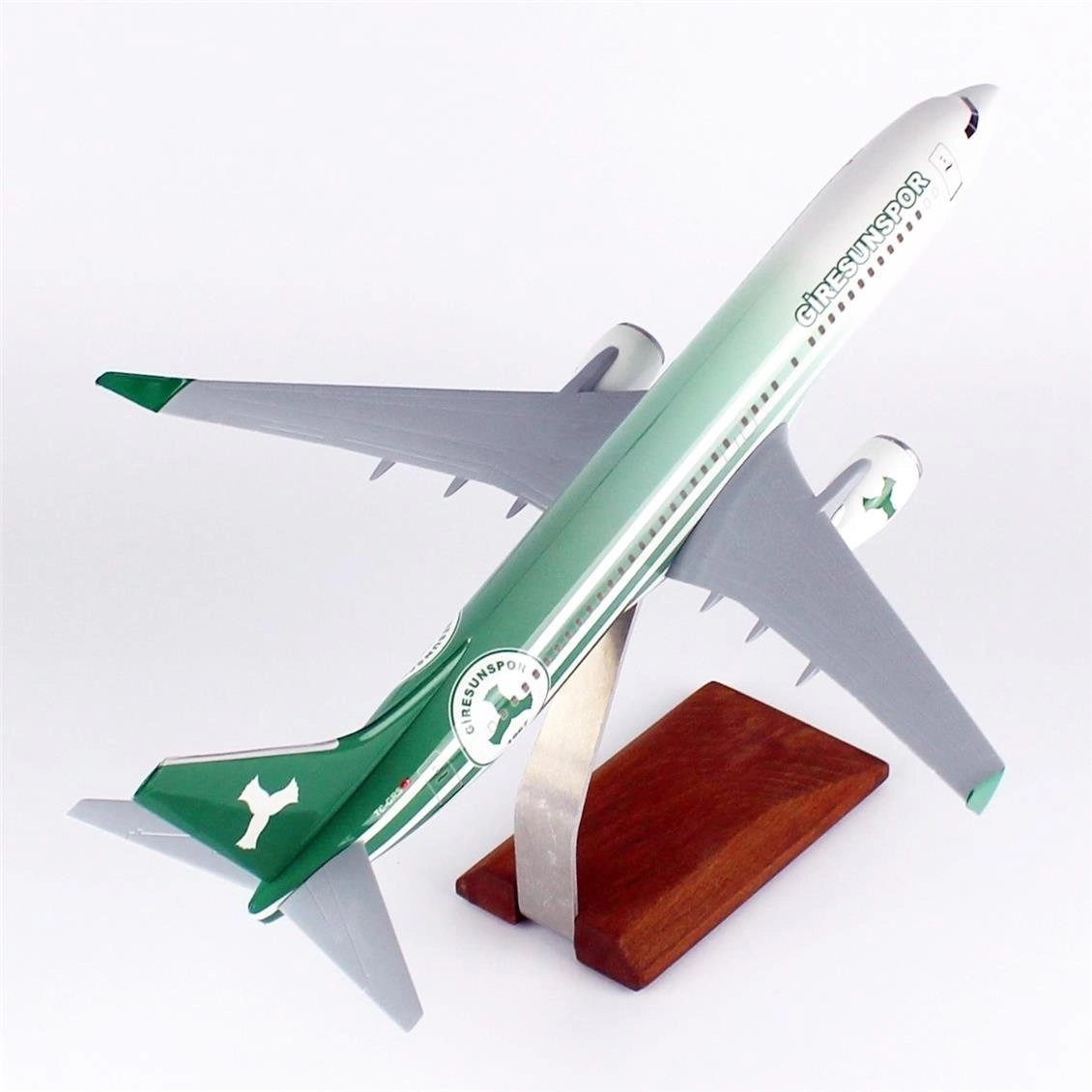 1/100 Ölçek, Pegasus B737-800 Yolcu Uçağı, Sergilemeye Hazır Ahşap Standlı Model
