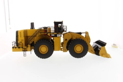 1/50 Caterpillar 994F White Loader