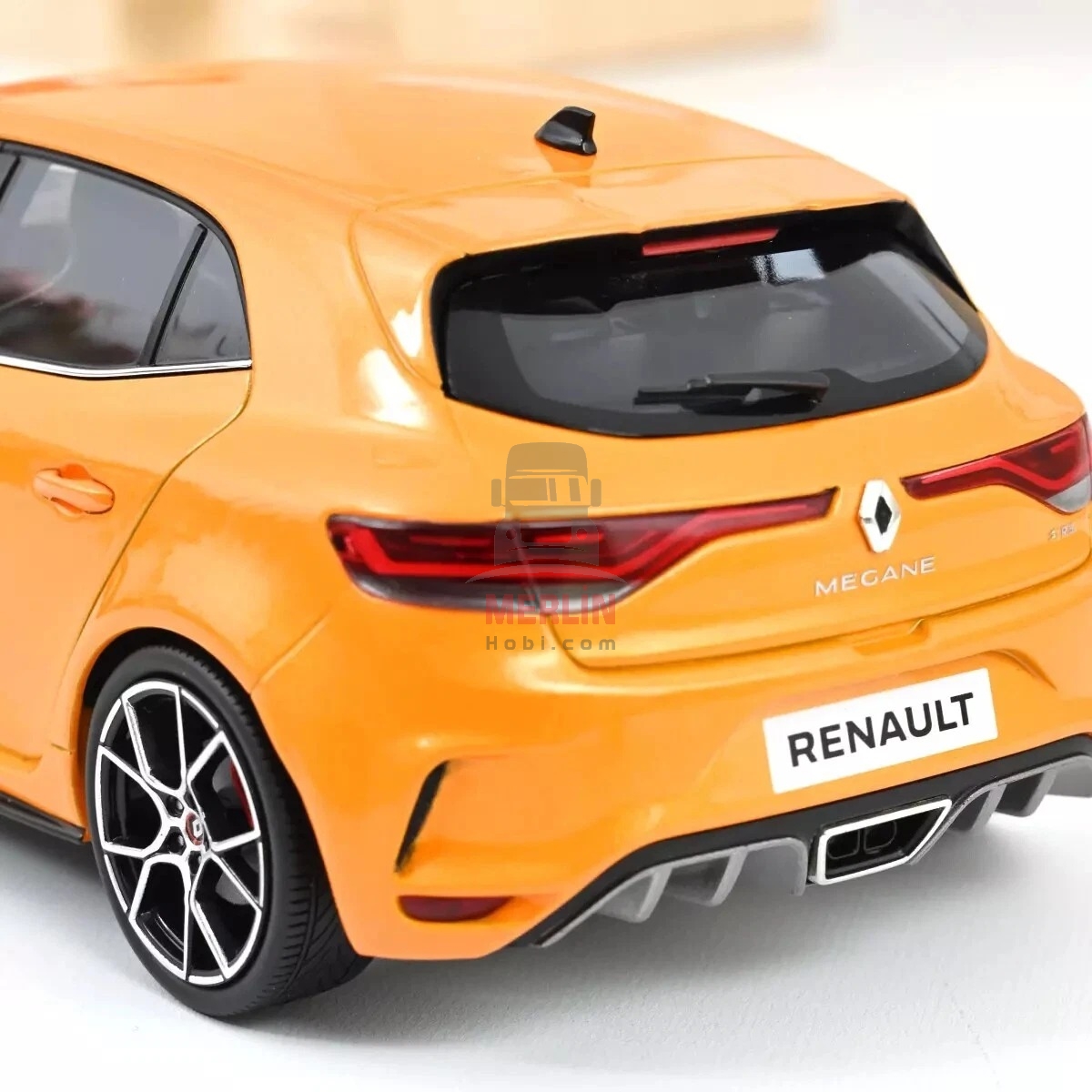 1/18 Norev Renault Megane R.S. Trophy 2022 Tonic Orange 