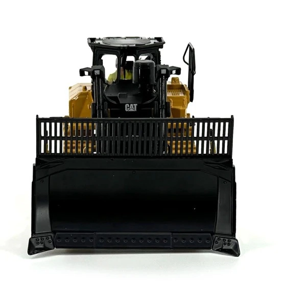 1/50 Caterpillar D8 Bulldozer Garbage Recycling