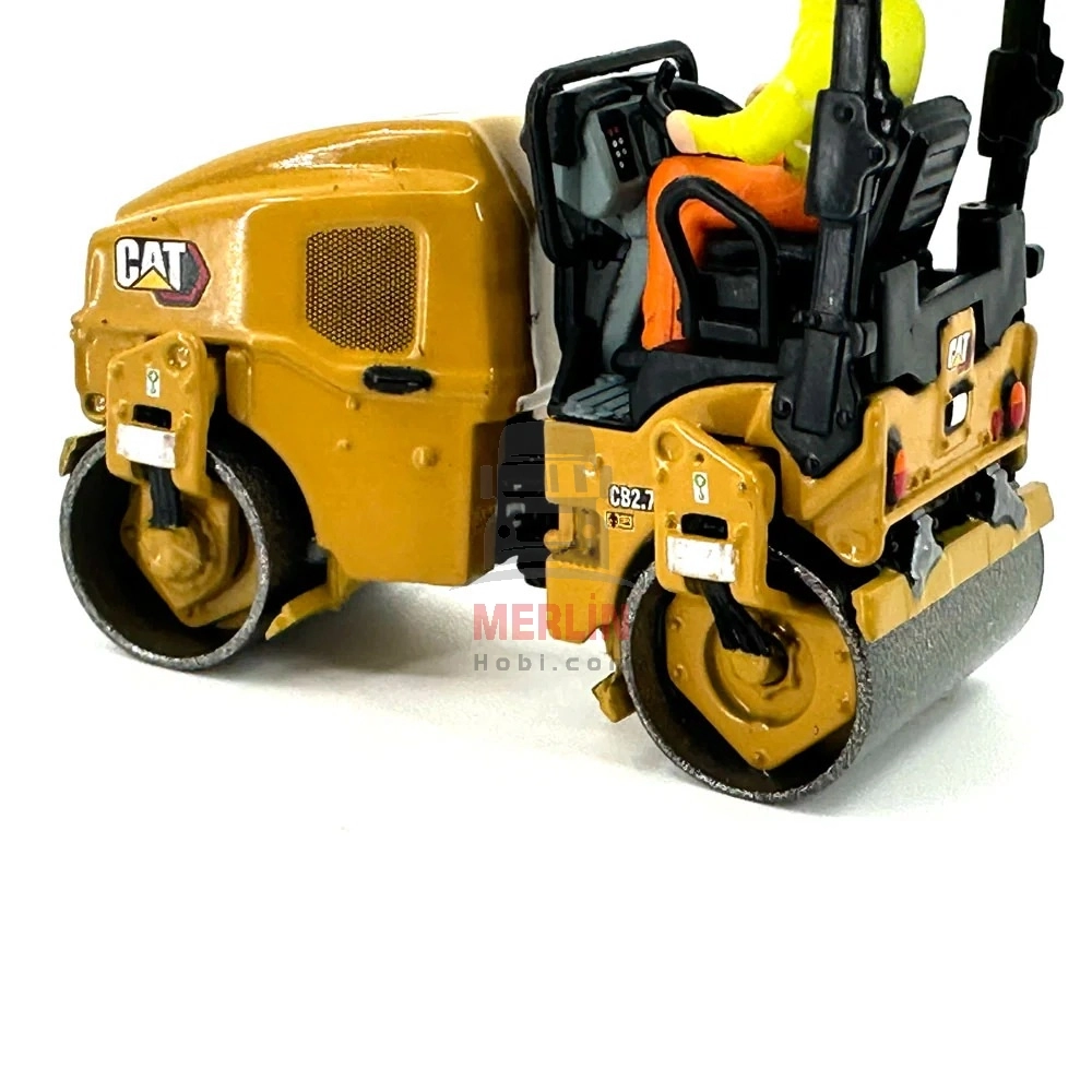 Caterpillar CB2,7 Mini Compactor Silindir