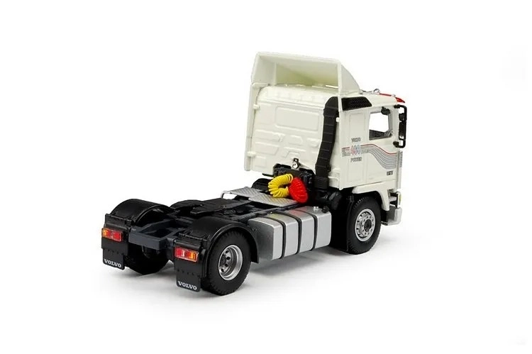 1/50 Volvo F12 4x2 400 Power White-banded