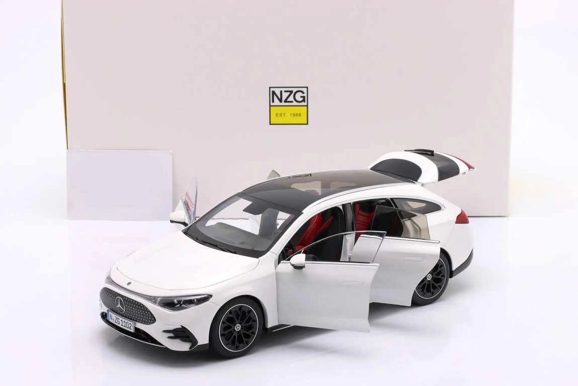 1/18 Mercedes-Benz CLA Shooting Brake EQ (X174) year 2025 polar white 1:18 NZG
