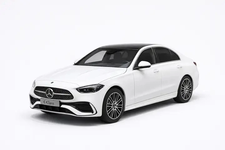 1/18 Mercedes-Benz CLA Coupé (Kutupsal Beyaz / Polar White)