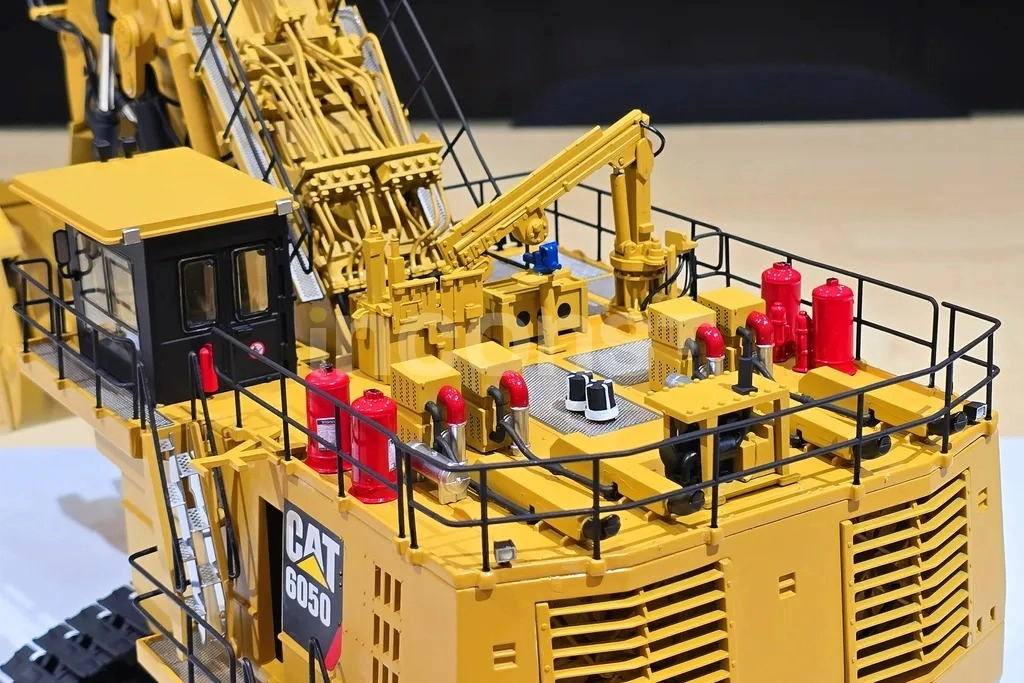 1/50 CAT 6050 Shovel Ekskavatör 