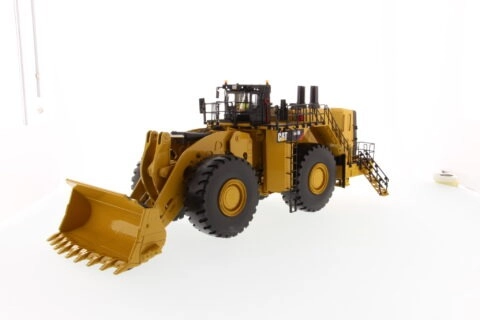 1/50 Caterpillar 994F White Loader