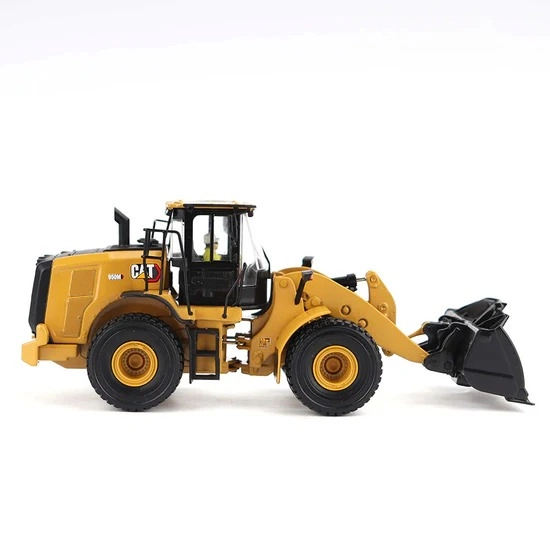 Cat 950M wheel loader 1:50