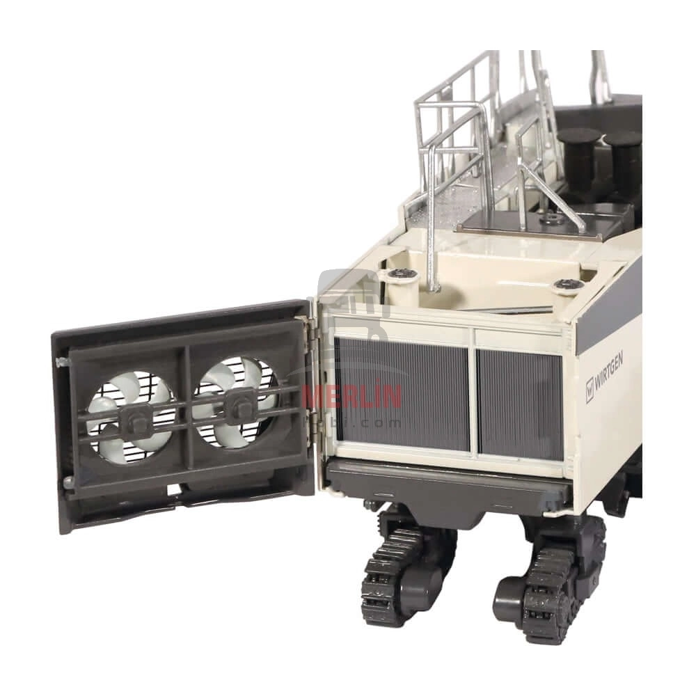 1/50 Wirtgen 220SM 3.8 surface miner - sergilenmeye hazır model araç