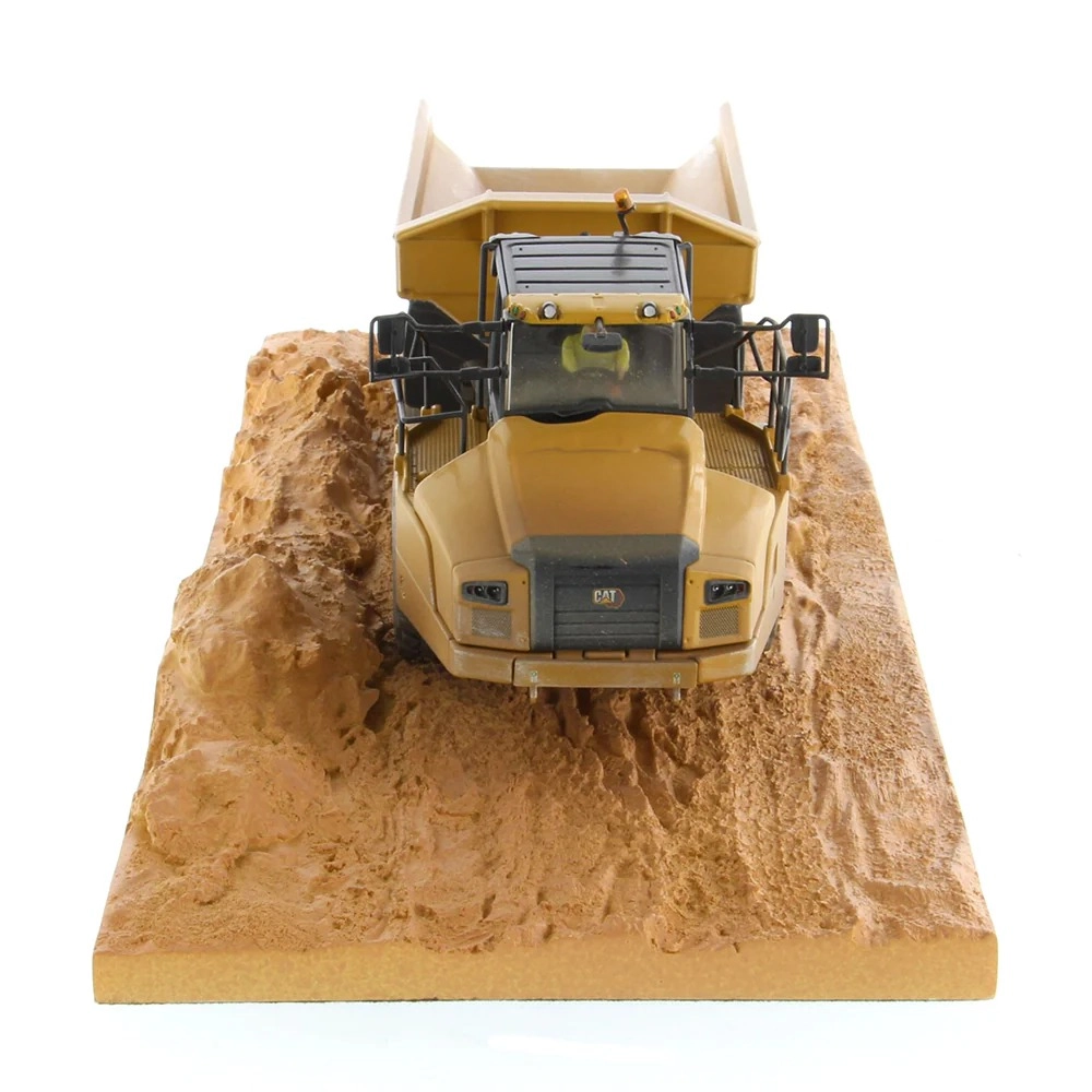 Cat 745 articulated truck weathered 1:50