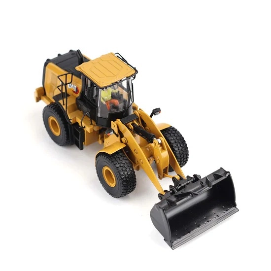 Cat 950M wheel loader 1:50