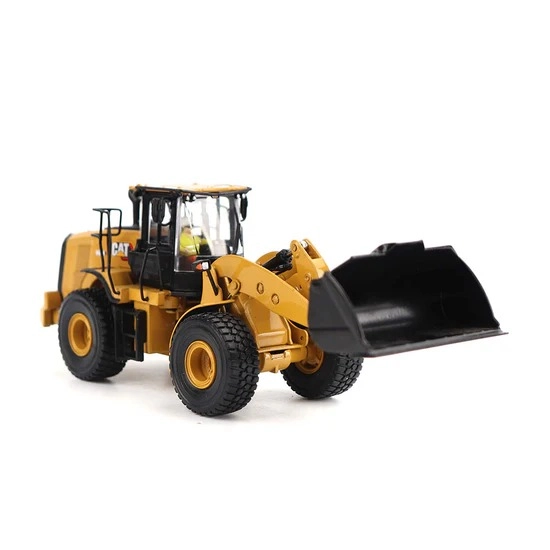 Cat 950M wheel loader 1:50