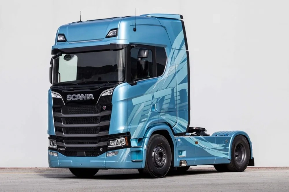 1/50 Scania NG Highline 770 Frost 4x2