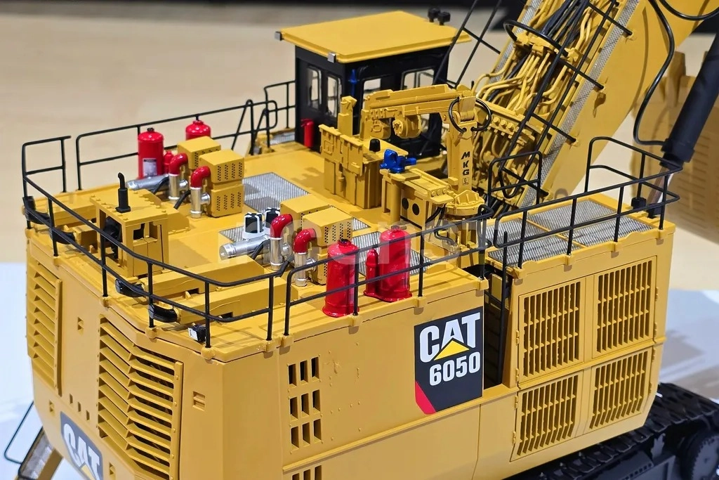 1/50 CAT 6050 Beko Ekskavatör - Dev Maden Eskavatörü