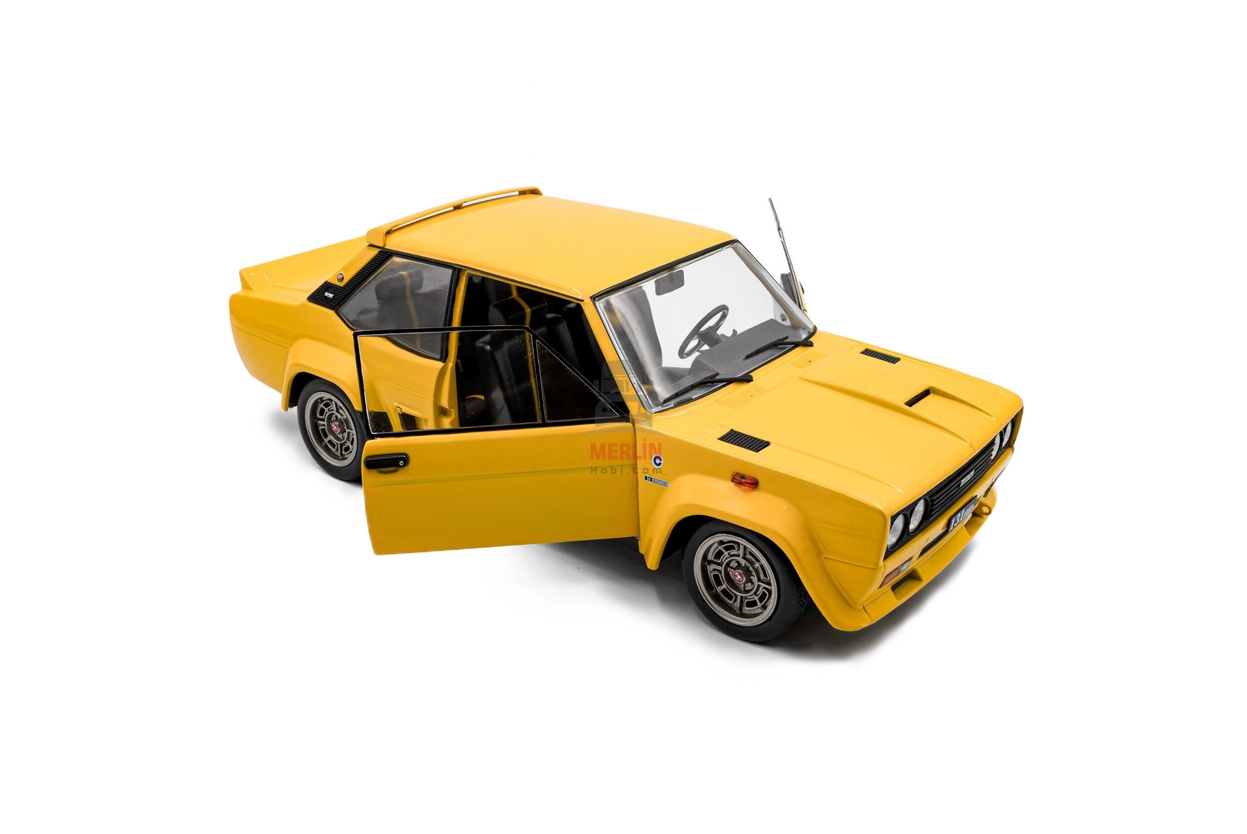 Solido 1/18 Scale S1806006 - Fiat 131 Abarth – 1980