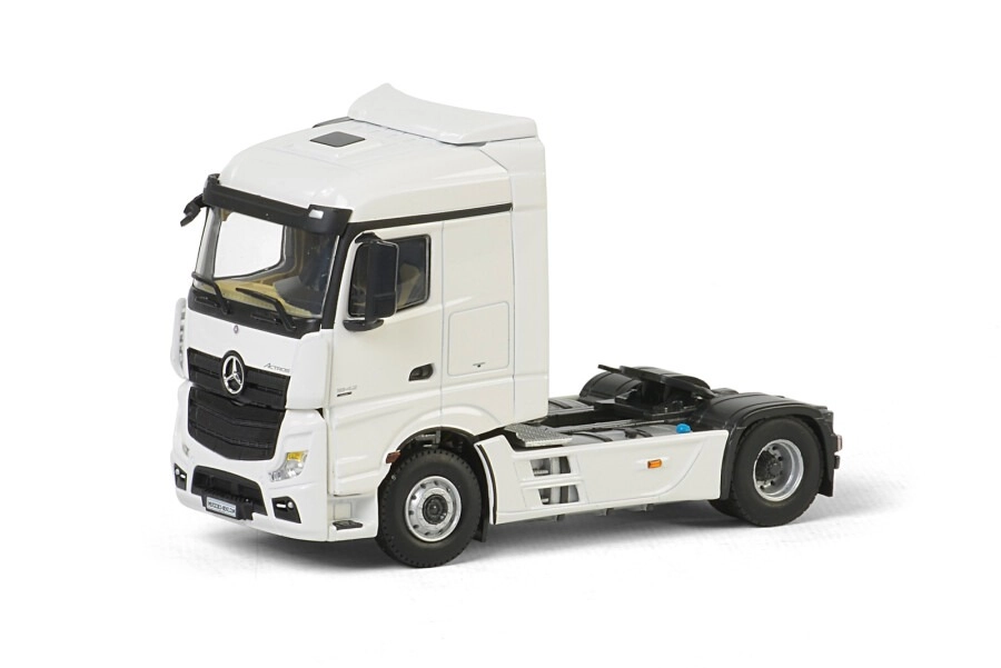 1/50 - Mercedes ACTROS MP5 GIGA SPACE 4X2 Truck
