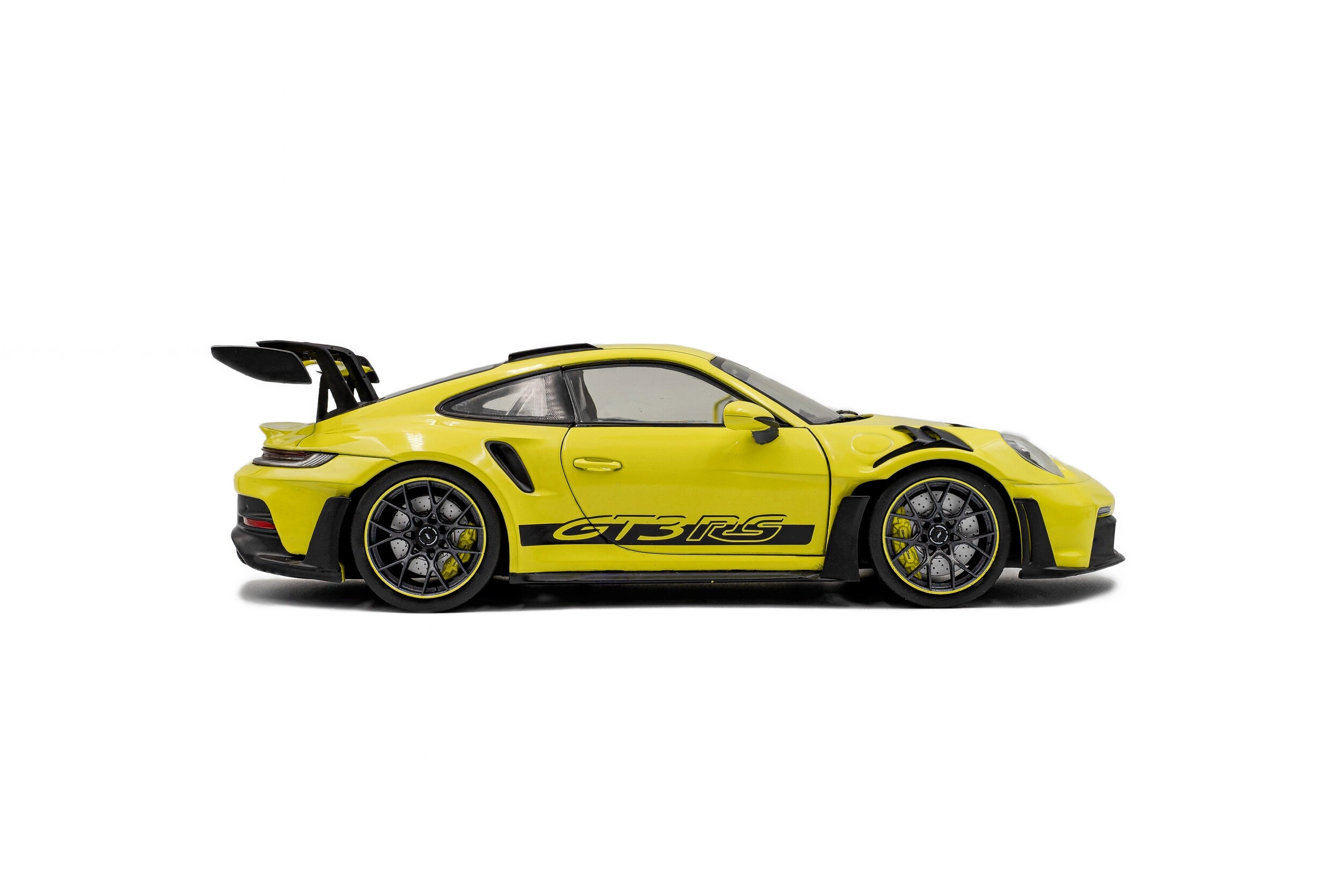 Solido 1/18 Scale S1812104 - Porsche 911 GT3 RS SOLIDO WORKS – NEON LIME – 2024