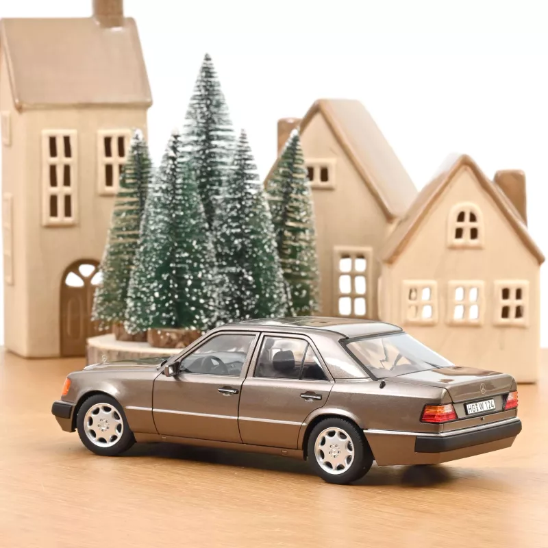 1/18 Norev Mercedes-Benz 500 E 1990 Impala metallic