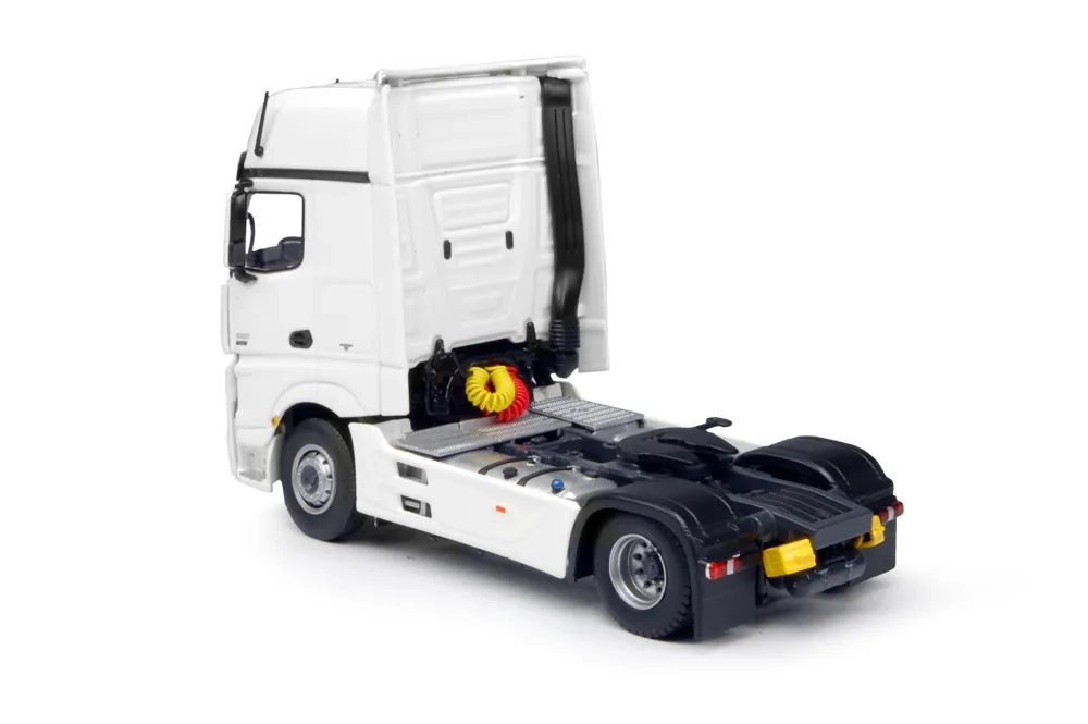 1/50 Mercedes Actros Mp4  4X2 Tır Çekici