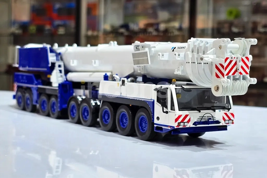 1/50 Tadano AC 7.450-1 Mobile Crane